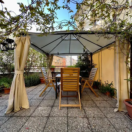 Lillo's Apartment *